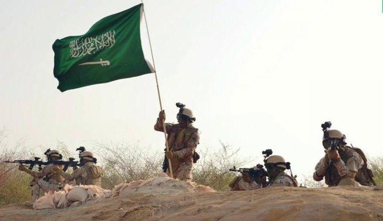 أبطالنا المرابطين على حدودنا
يسطّرون قصصا من الشجاعة والوفاء
بعزمهم ودفاعهم ويقظتهم 
فاللهم انصرهم واحفظهم وردهم سالمين..

اللهم ارزقنا وذرياتنا بر والدينا
وارحم موتانا واشف مرضانا
واحفظ بلادنا وخليجنا من كل سوء 🇸🇦🙏🏼
