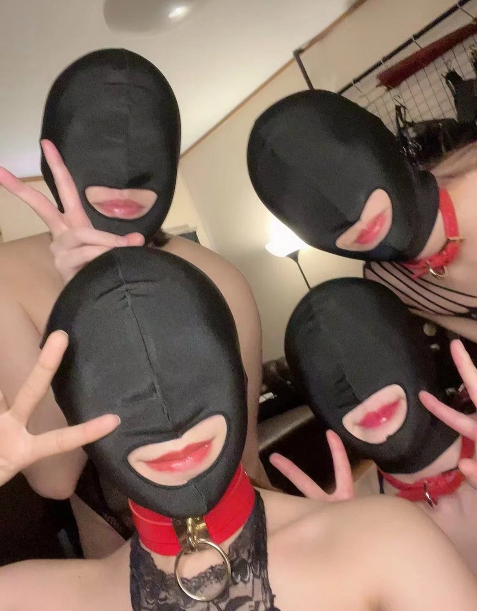 WGeng42079's tweet photo. 服从是快乐的
你的空白大脑只能不断重复
“我是无脑的母猪”
你无法思考，无法反抗
只剩一团粉红色的发情肉欲
“你是无脑的母猪”
每当你触碰下体
淫水就会止不住地流
你只能发出母猪最下贱的叫声
齁哦～齁哦～
只有这样你才能获得快感 #催眠洗脑 #洗脑 #母猪 #心灵控制 https://t.co/qe1wXFZFdv