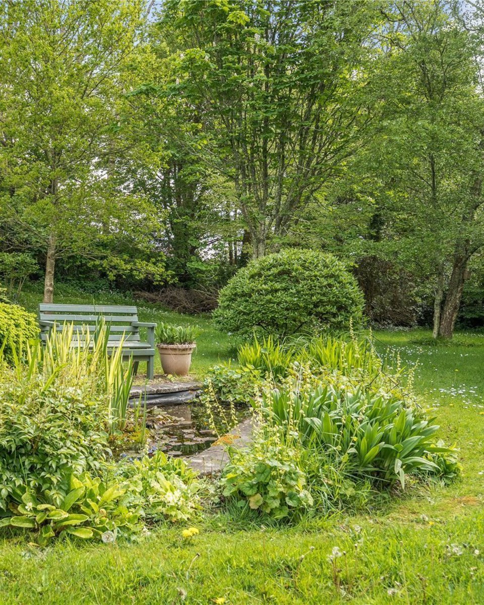 JS_Cornwall's tweet photo. New listing
Station Road, #Chacewater, #Truro, #Cornwall
Offers in excess of £650,000

A substantial countryside home with generous accommodation and beautifully landscaped gardens, offering space, privacy and versatility in a convenient location.

https://t.co/h4CoxQ44xn https://t.co/GpodbiCZWz