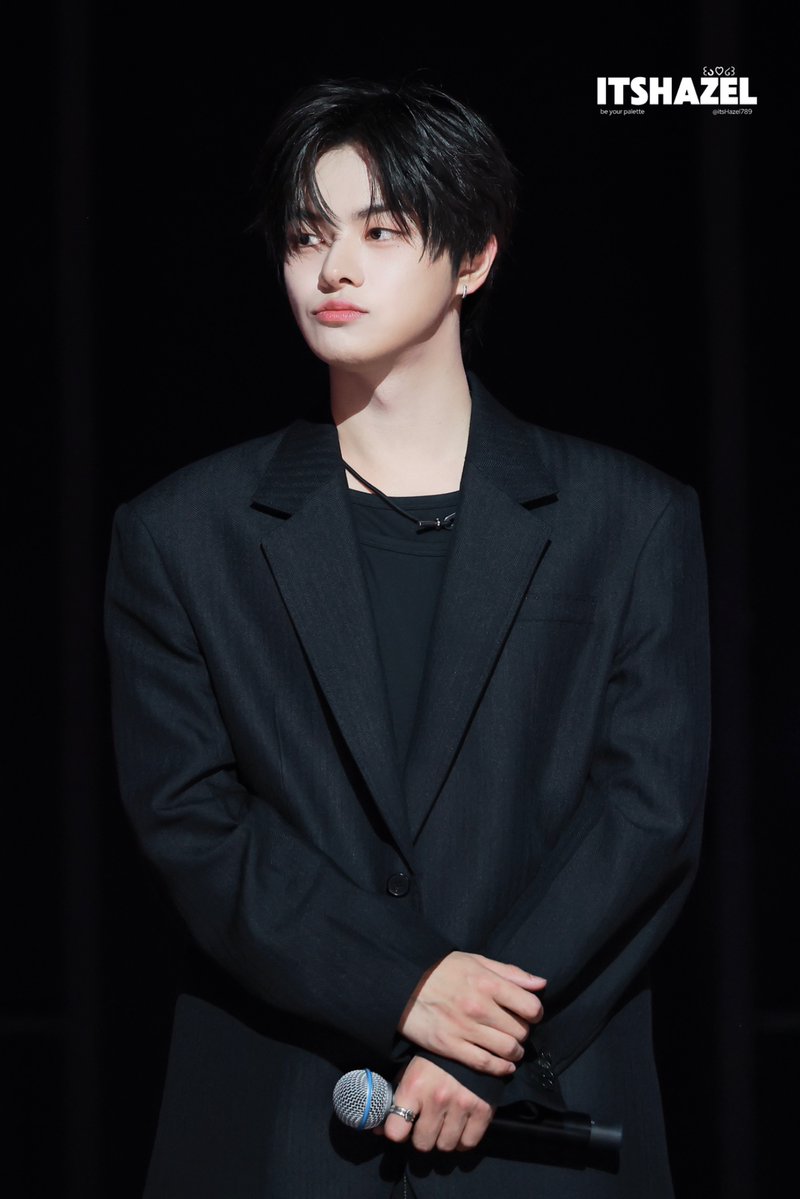 260508 KCON JAPAN
🖤🐈‍⬛

#이리오 #리오 #Leo
#ALPHADRIVEONE #ALD1 #알파드라이브원