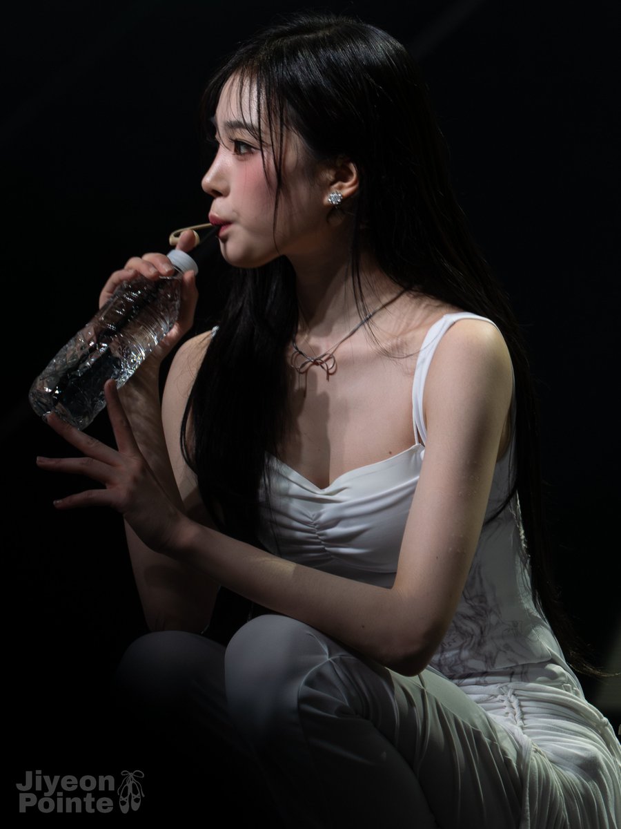 JiyeonPointe tweet media