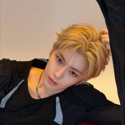 뇽이 tweet media