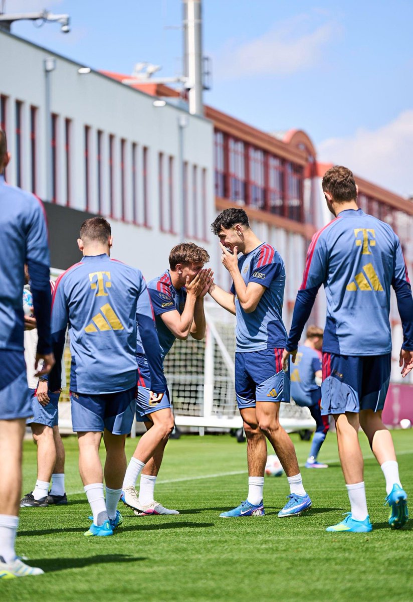 Bayern & Germany tweet media