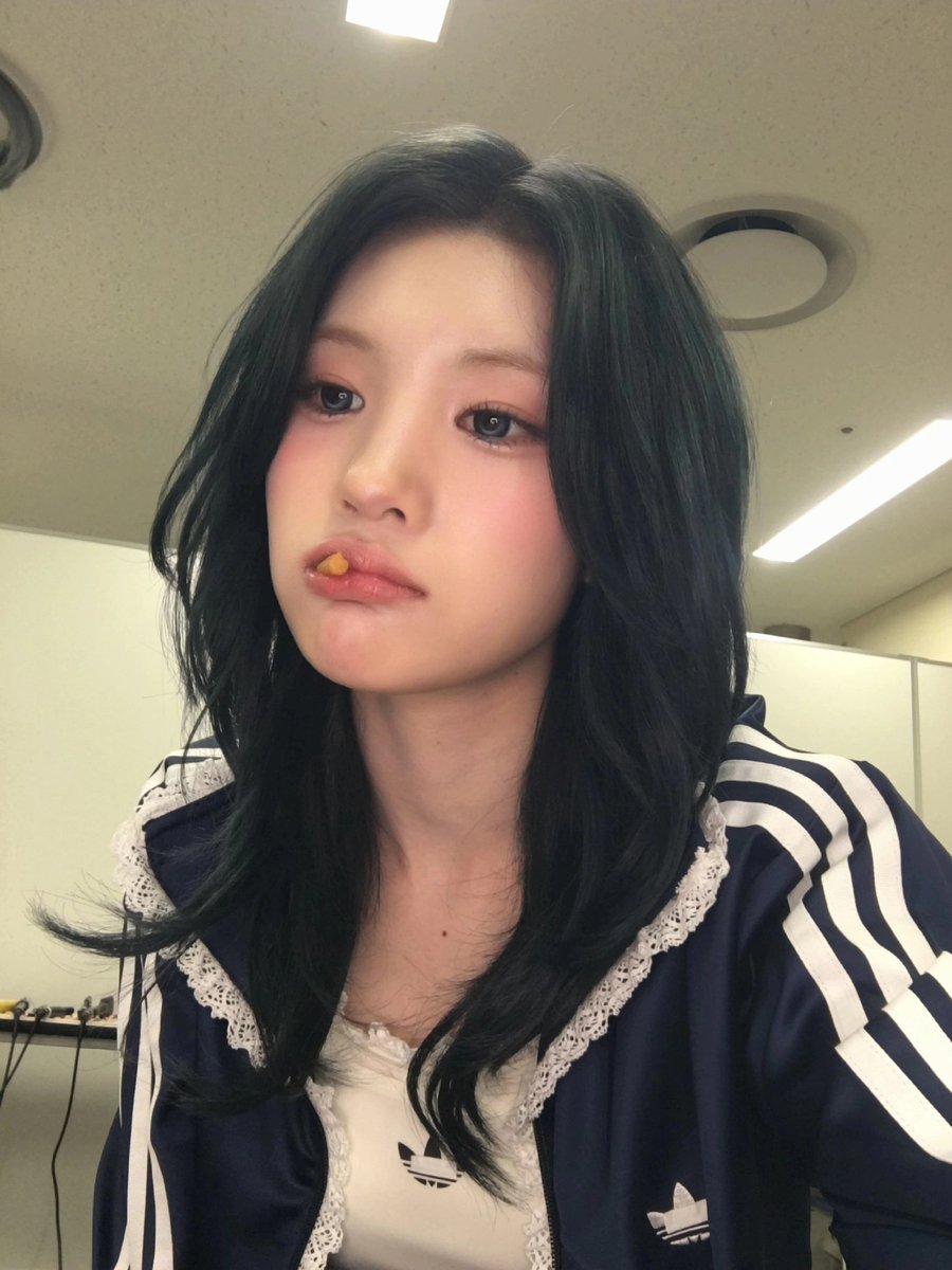 juun pics tweet media