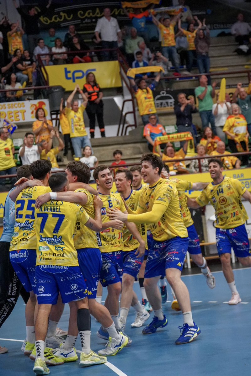 Club Balonmano Villa de Aranda tweet media