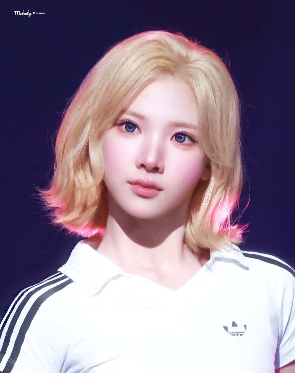 jiwoo pics tweet media