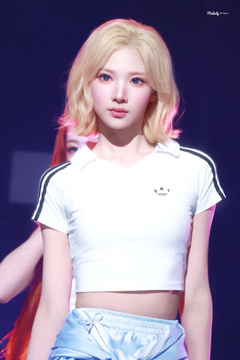 jiwoo pics tweet media