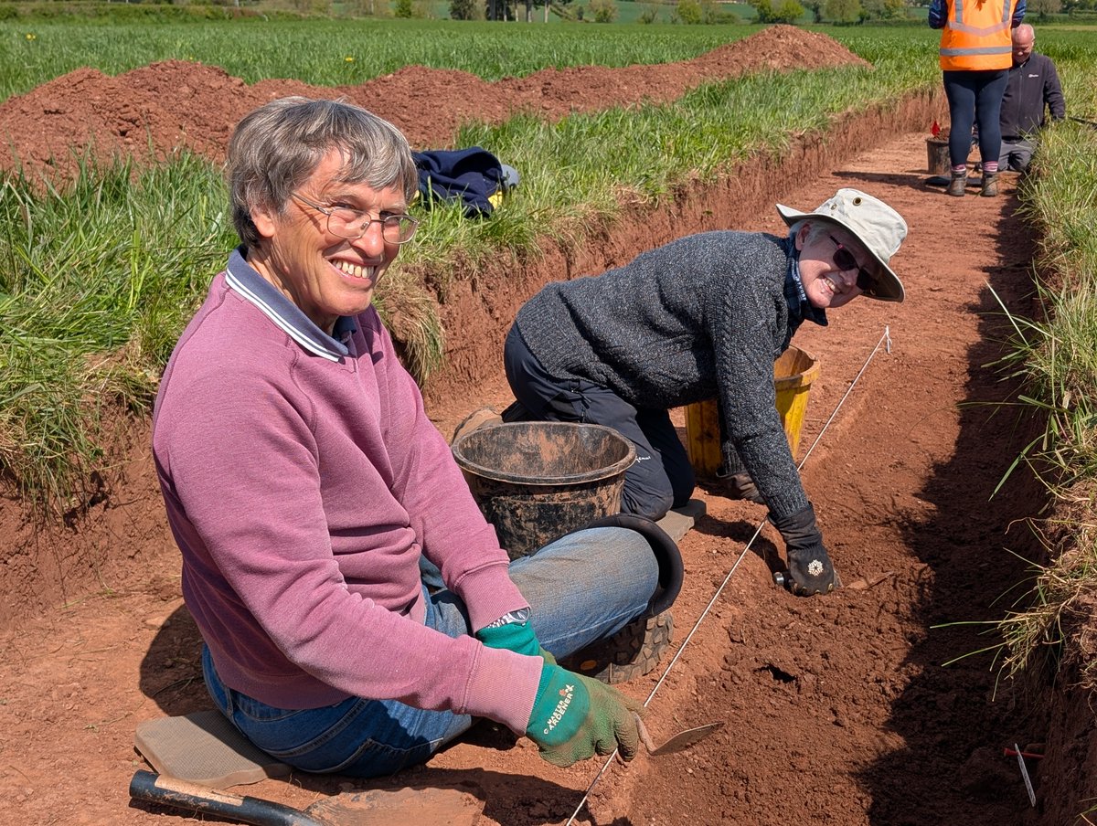 CotswoldArch's tweet photo. Roman villas are rare in Devon. As the #SHAREproject (Saving Halberton's Ancient Roman Environment) we're now working with @UniofExeter and local society volunteers to excavate and record a plough-damaged example near Halberton, under threat from continued agricultural activity.
At the very start of five years of planned excavations, the team have already found walls for two new buildings. Excitingly, we've also discovered opus signinum – a waterproof Roman concrete widely used in baths, aqueducts, cisterns, and any buildings involving water, including Roman houses. Could we have a potential bathhouse on site...?
Details here: https://t.co/bQljMdjea9 and more updates as the dig progresses throughout May and June!
@DevonCC #Archaeology #Devon #Roman