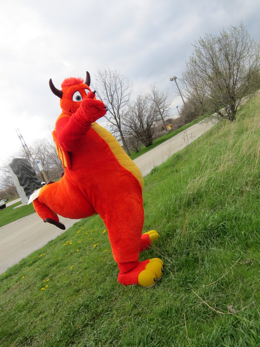 Sparky Dragon tweet media