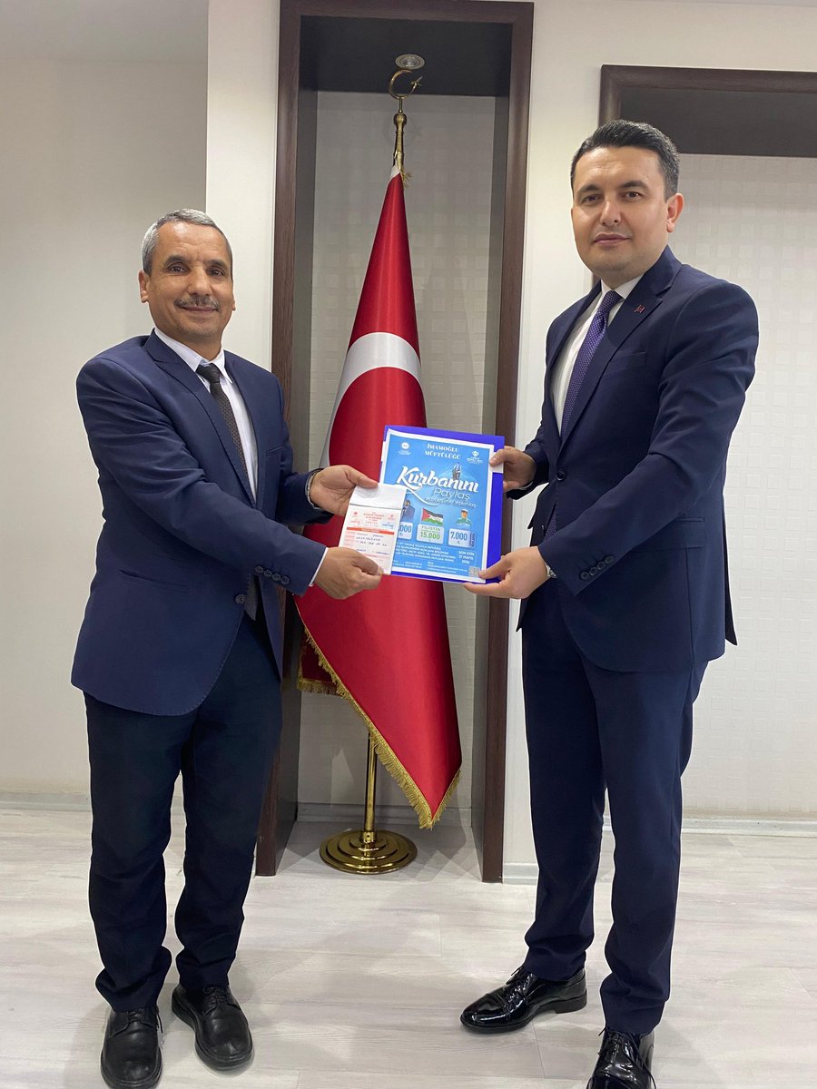 ImamogluKay's tweet photo. Kaymakamımız Sn. Osman ŞAHİN, Türkiye Diyanet Vakfı’nın "Kurbanını Paylaş, Kardeşinle Yakınlaş" şiarıyla yürüttüğü 2026 yılı vekâletle kurban organizasyonuna bağışta bulundu. https://t.co/I6LWDxlfCI
