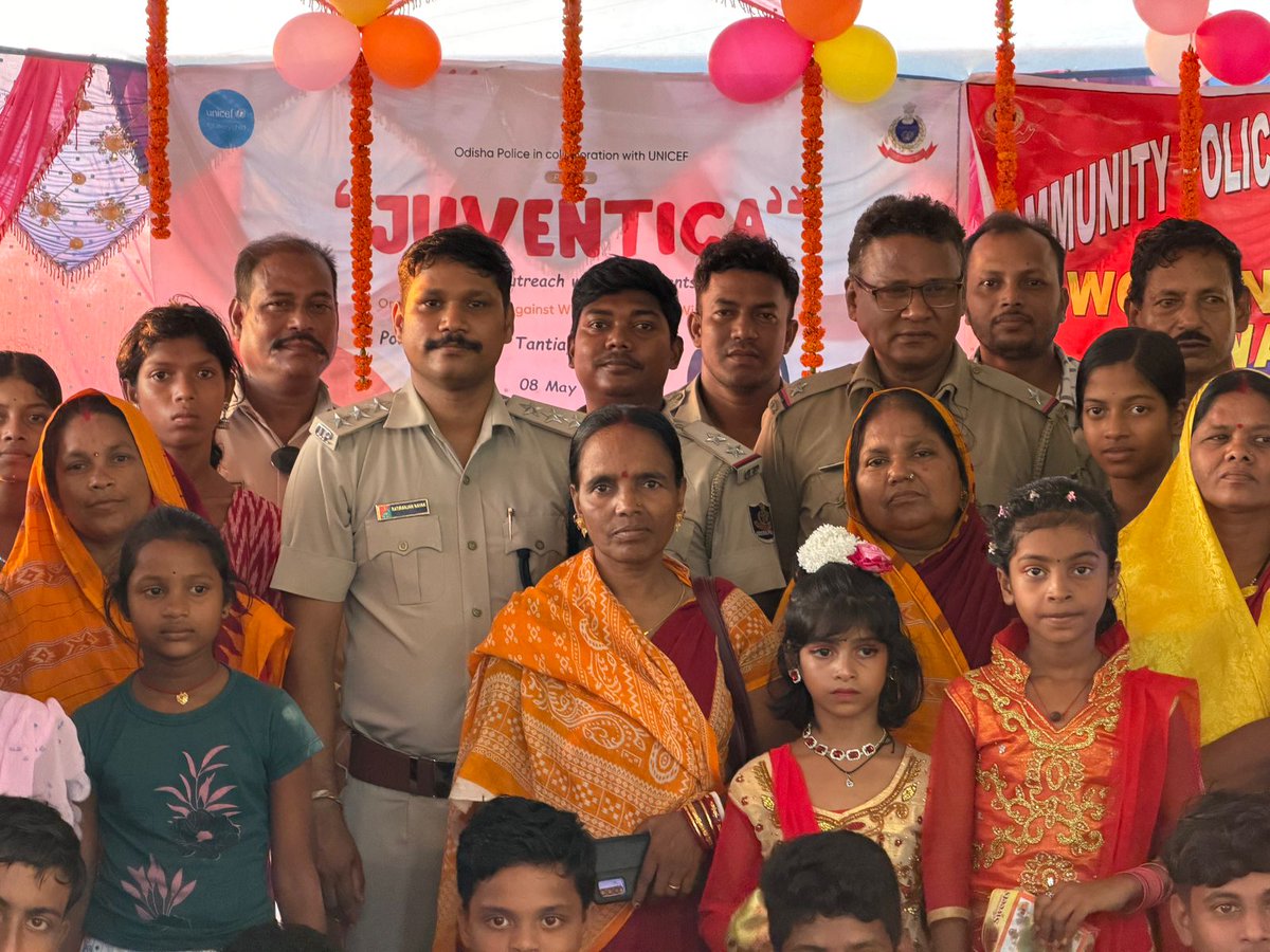 spkendrapara's tweet photo. 👮 Tantiapal PS organized the Juventica programme and interacted with youth and residents on awareness, discipline and public safety initiatives. #Juventica #KendraparaPolice https://t.co/cM92wE0O7v