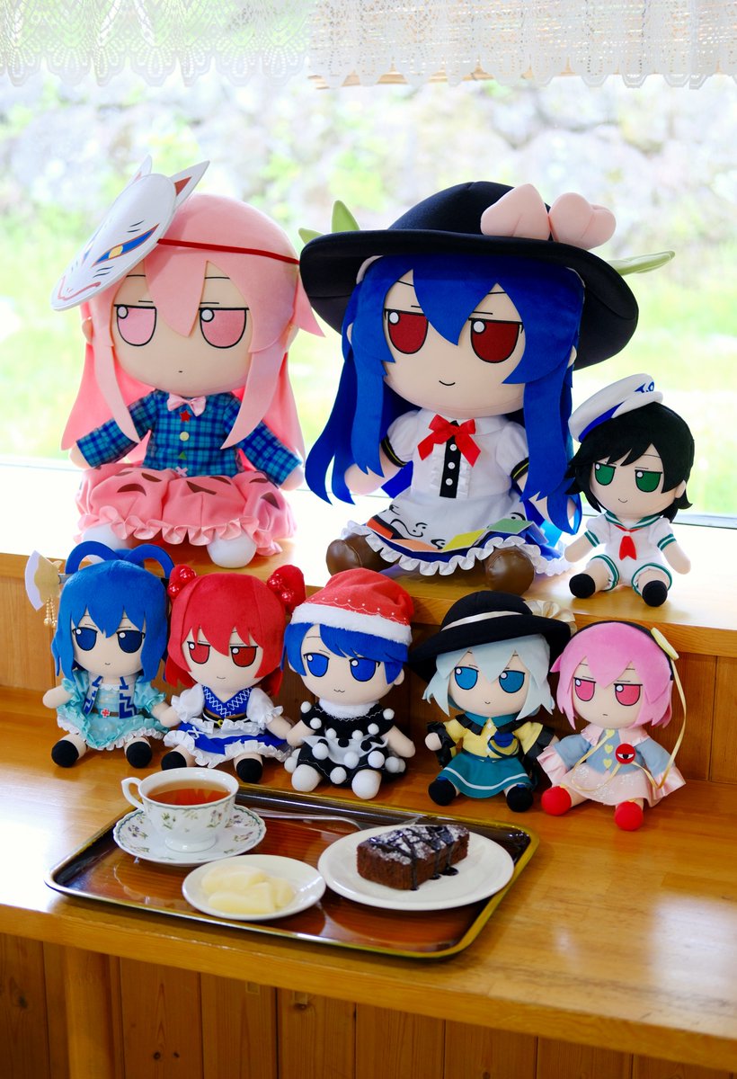 fariwo's tweet photo. New FumoFumo gathering at YMZT Cafe
第23回博麗神社例大祭（2026春例）
Newふもふも  茶処山里さんへ
本日のお菓子はショコラケーキ！ https://t.co/jhNY827XjL