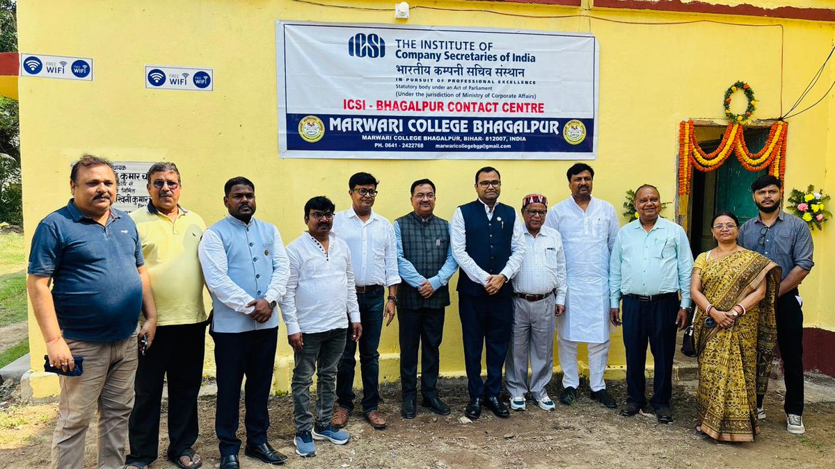icsi_cs's tweet photo. #ICSI expands student outreach with its 2nd #ICSI Contact Centre at Marwari College Bhagalpur, Bihar, inaugurated by #CS Pawan G Chandak, President, ICSI, in the presence of CS Dhananjay Shukla, Immediate Former President, ICSI &amp; ICSI Patna Chapter Chairman https://t.co/QAgLC9a6kA