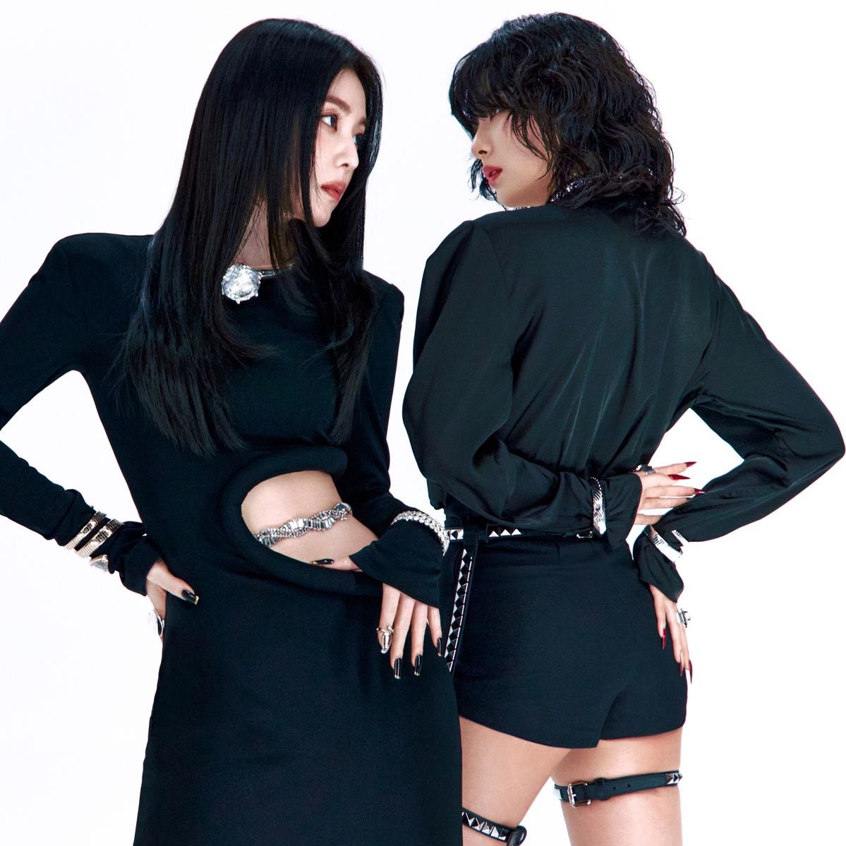 the concept of the oldest member and their 94z dancers serving cuntatron 3000 is absolutely sending me