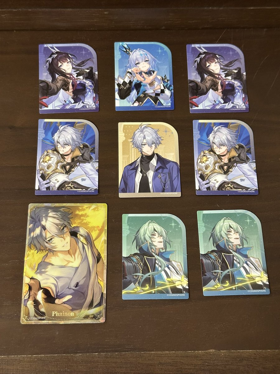 sakukiin's tweet photo. full of sushi,, selling items in last pic!! dm if interested (੭ ˊ^ˋ)੭ https://t.co/IirsrVOCZG