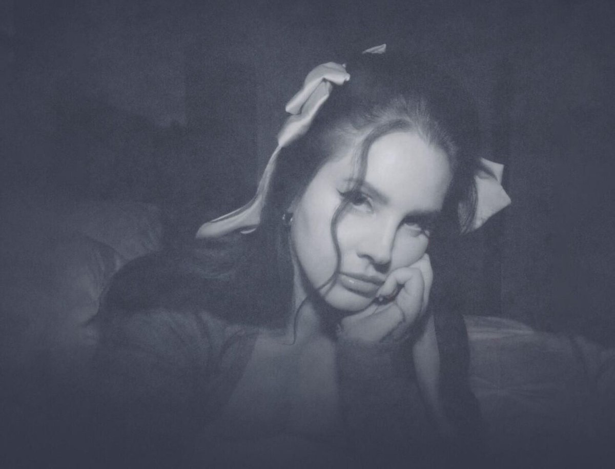 MUSIKMENFESS's tweet photo. 🐣 top 3 lagu lana del rey fav kalian https://t.co/rswtb46RC9