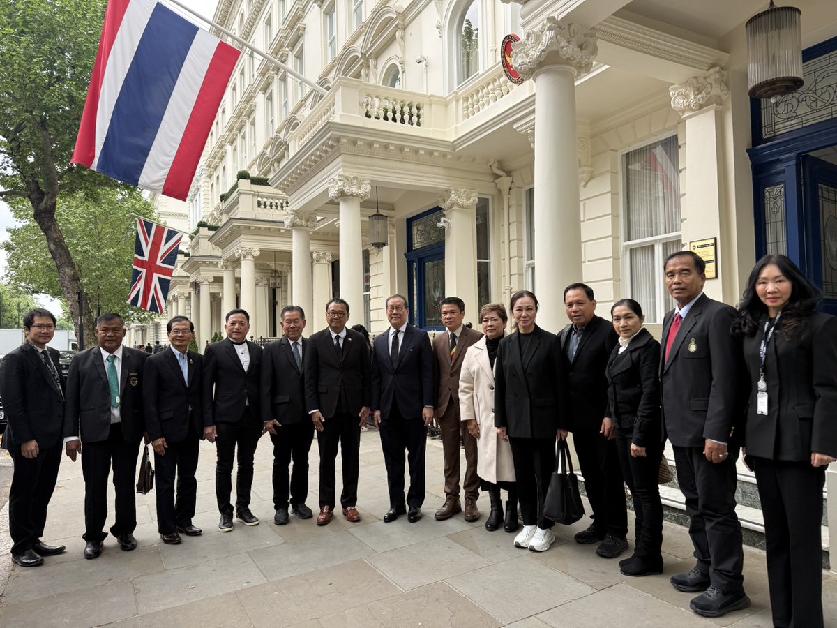 Royal Thai Embassy, London tweet media