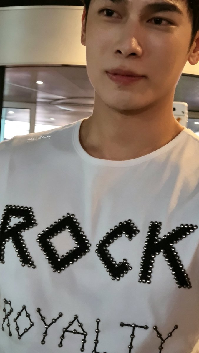 No one is moving on, damay-damay na ’to 😅 #MewSuppasit <a href="/MSuppasit/">mewsuppasit</a> 🫶💜🔥