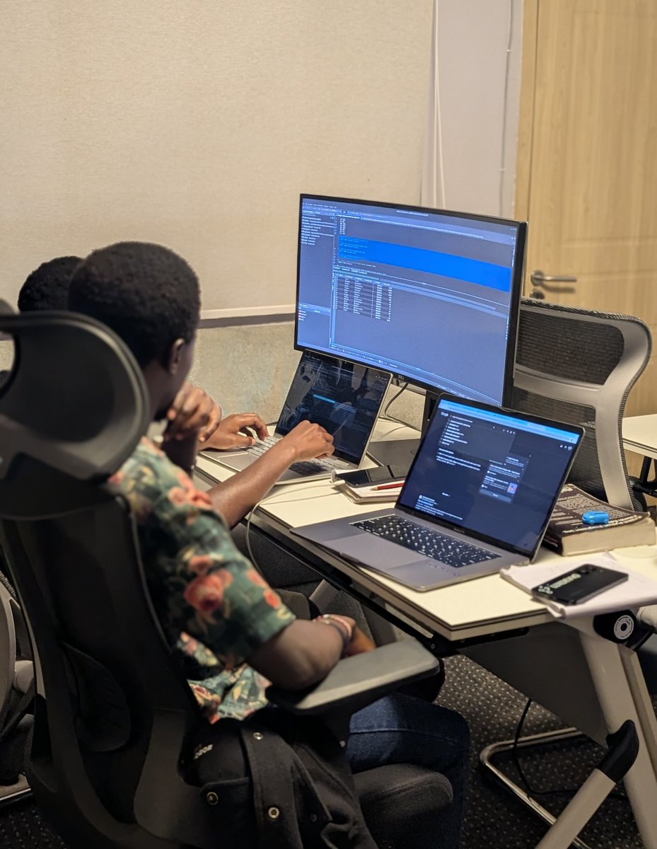 GrayHat @ LuxDevHQ tweet media