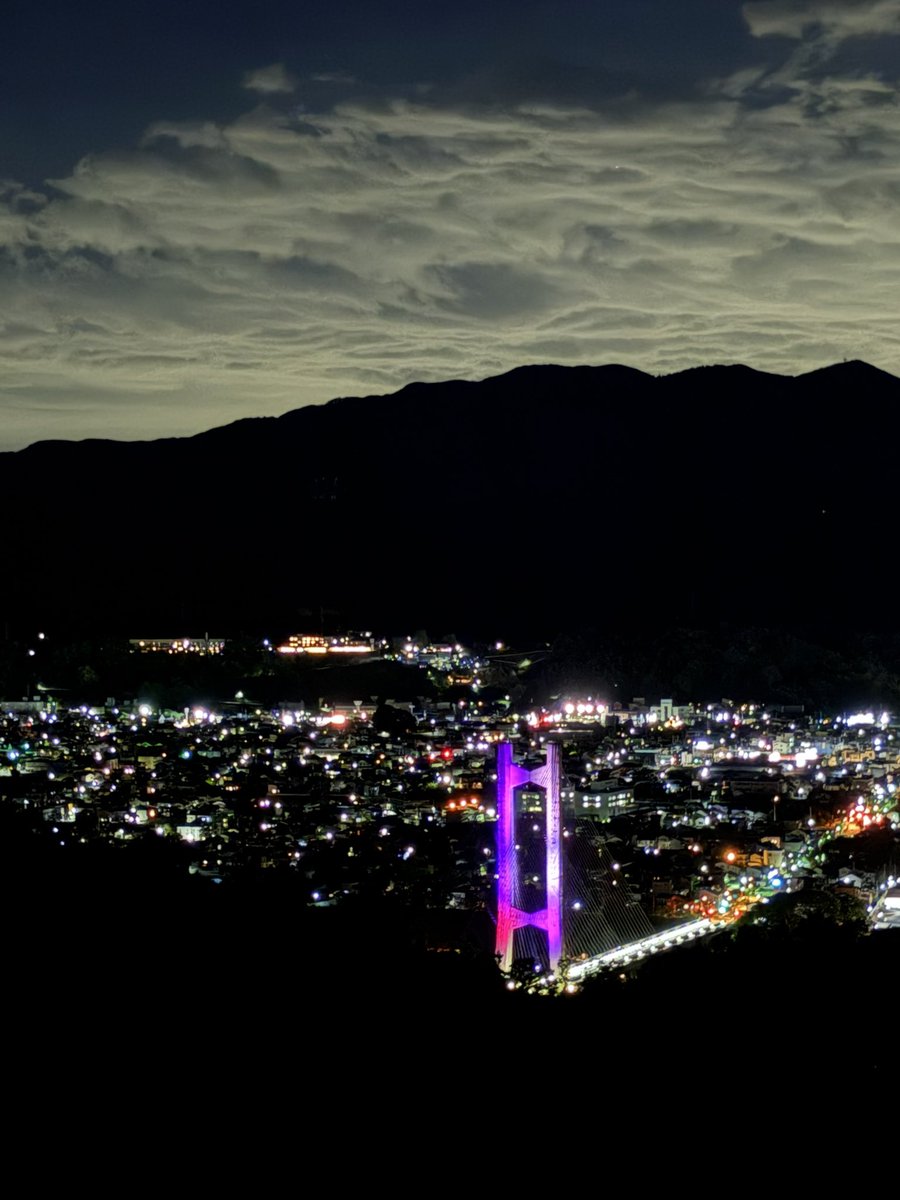 manorion_sub's tweet photo. 秩父の夜景綺麗だった
次はライン下りしたいなー
#日常垢 #日常垢さんと繋がりたい #関東 #東京 #神奈川 #埼玉 https://t.co/vEYd8SyByh