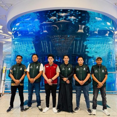 AzizUsi's tweet photo. #FotoProfilBaru https://t.co/SoOMCcn1oK