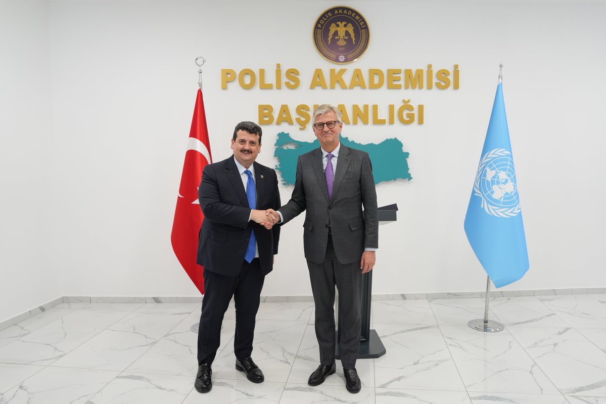 Polis Akademisi tweet media