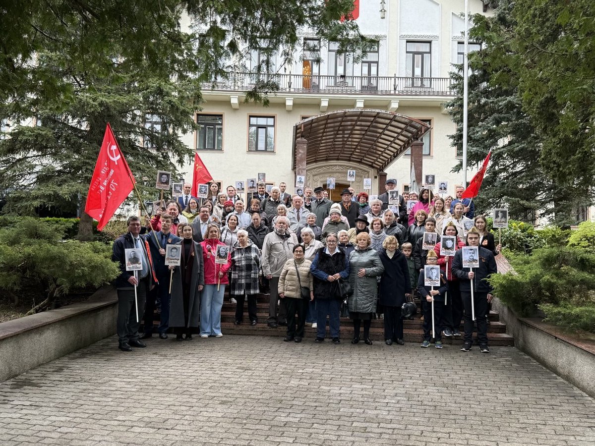 RusEmb_LT's tweet photo. Об акциях Посольства в рамках празднования Дня Победы: https://t.co/RgddRZIbK2

#Победа81
#МыПомним https://t.co/YmV1pgC08i