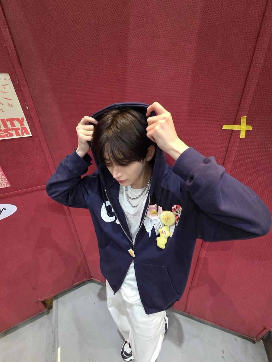 모쿵 tweet media
