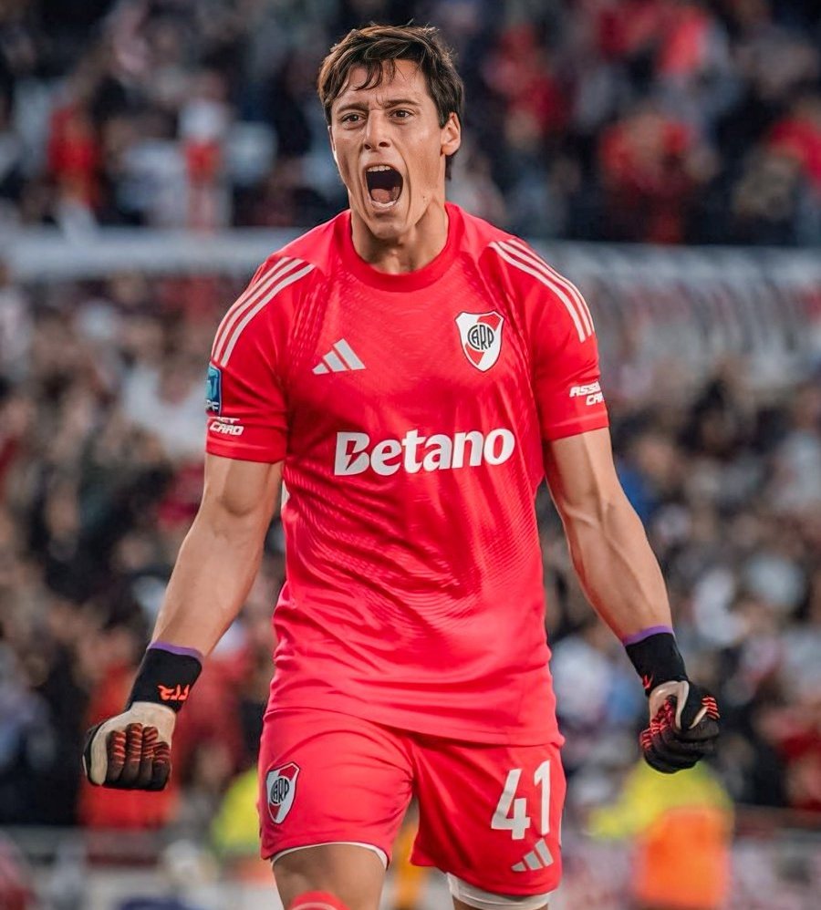 No van a pasar, de operar para sacar del arco a un pibe del club que la rompe con 21 años no se vuelve. Más firmes que nunca en este barco.