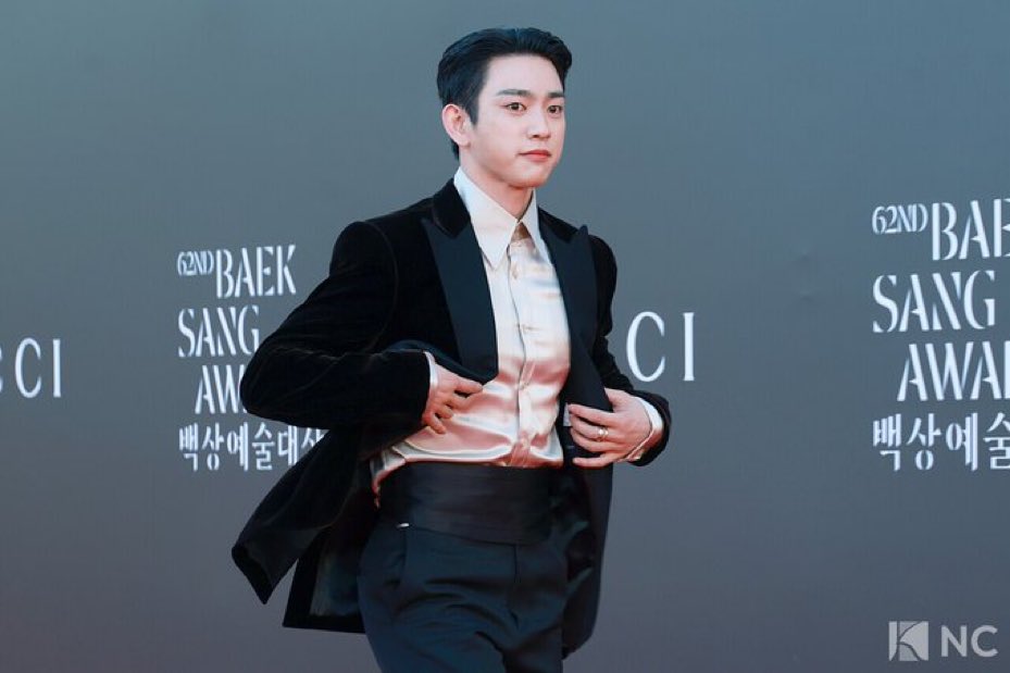 ‎박 팟사위 ㅍㅅㅍ 922% 🩵 ꜱᴀɪᴅ & ᴅᴏɴᴇ 🩵 tweet media