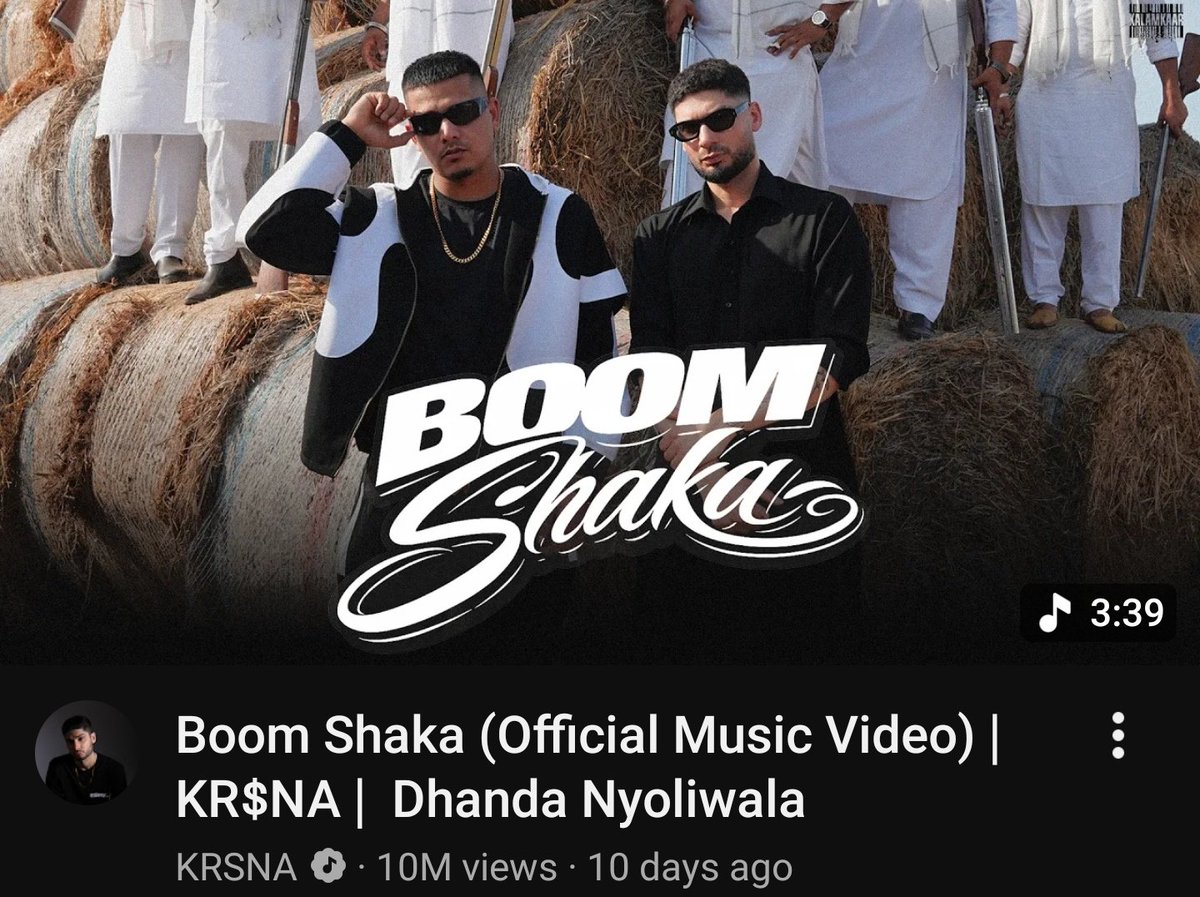 rap_in_blood's tweet photo. all thanks to dhanda nyoliwala and karan aujla for increasing his views and streams, or else this 50 yr old mf couldn’t even survive without big artists just straight up bots https://t.co/hwlSfnHk3j
