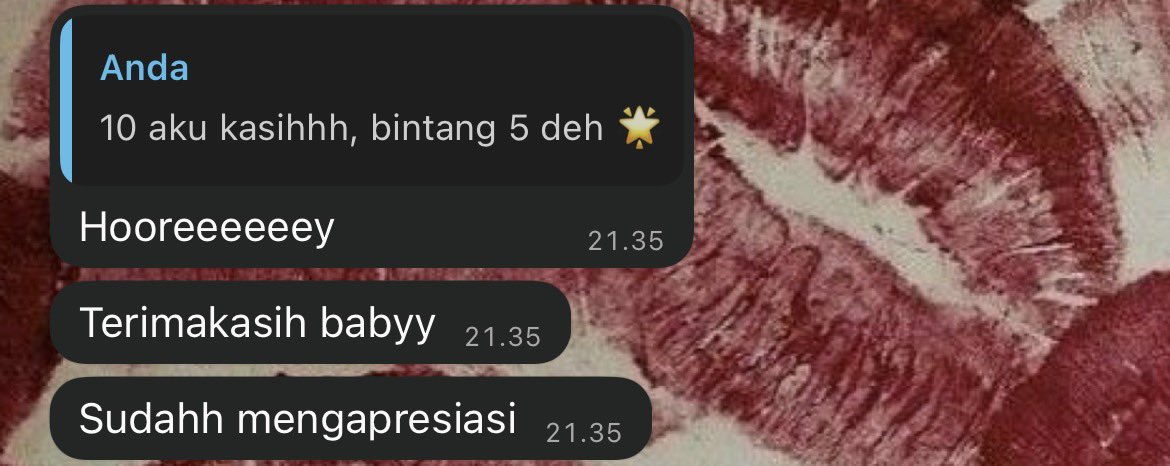 aishnrx's tweet photo. dia yang fotoin, dia yang ngeditin, dia yang ngasih saran lagu, dia yang bayarin makan, dia yang anter jemput, terima beresslah aku pokoknya, dan dia juga yang bilang makasih, semoga jalan kamu diperlancar allah ya by🥺🫶🏻🤍 https://t.co/9Z0jkSOUOw