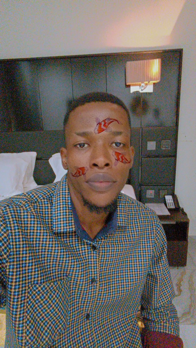 Emrisgraphics's tweet photo. Thought 1: Try de rest, you no be machine🥲
Thought 2: Oga you get money? 💰 https://t.co/yXsF4Q9AAO