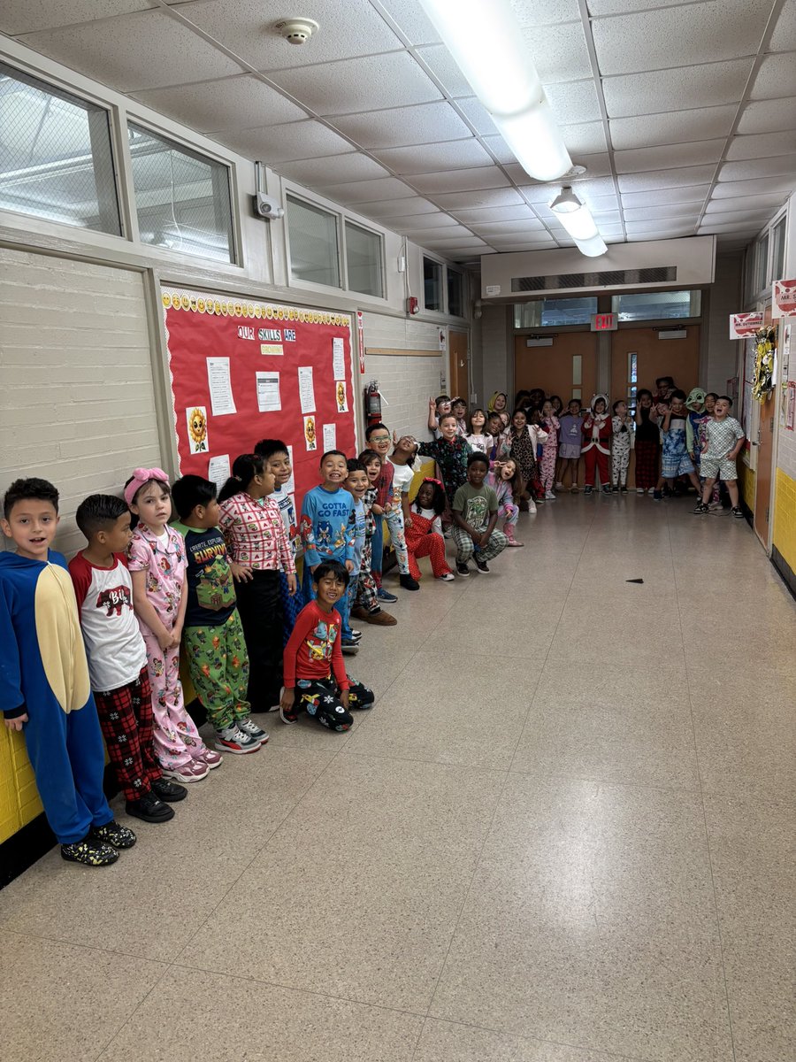 Red Elementary STEM Magnet School tweet media