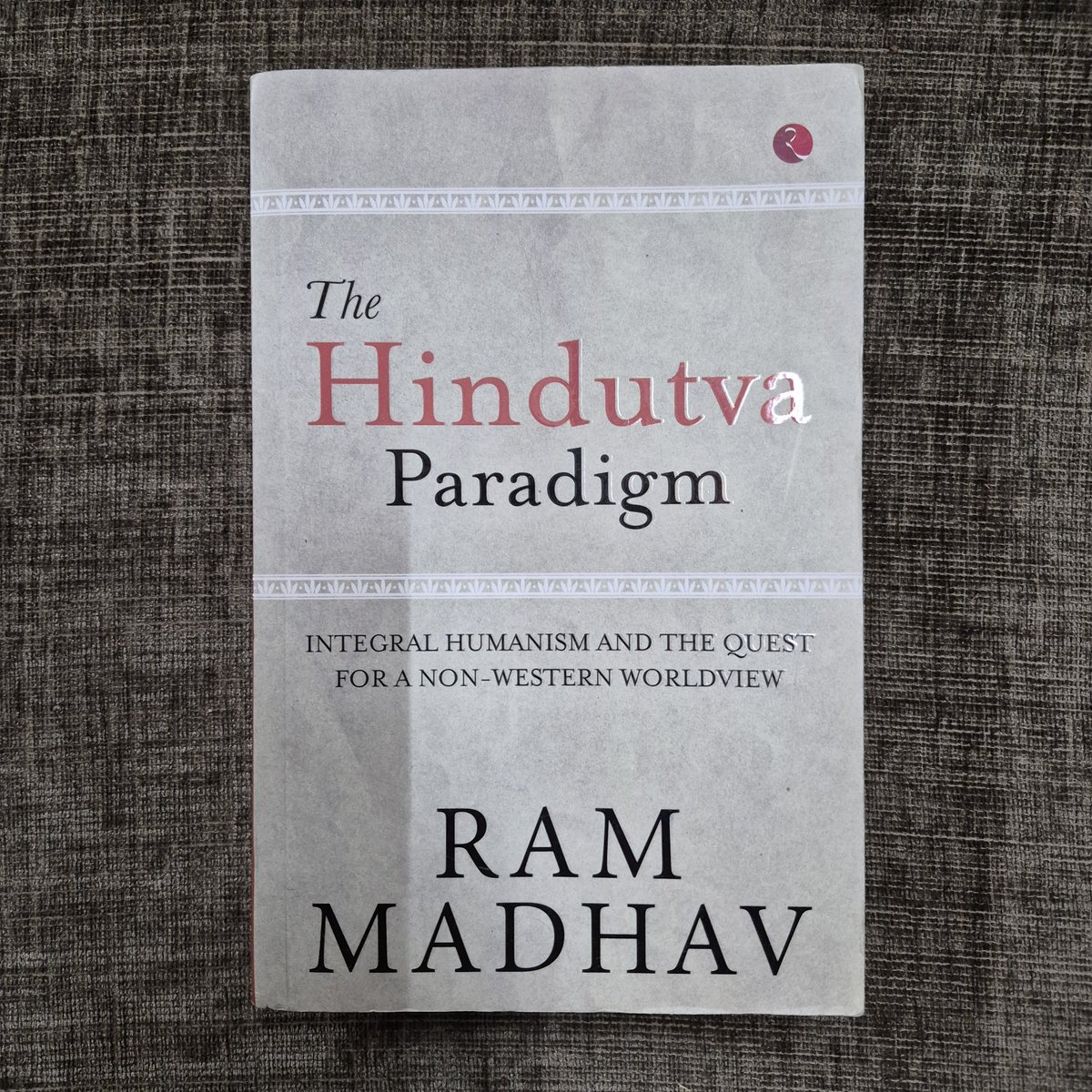 prasoon_sapra's tweet photo. Received this thought-provoking book , authored by @rammadhav_ ji. This book offers insights into Pandit Deendayal Upadhyay's philosophy of Integral Humanism- a coherent economic policy with human-centric development at its core. #DeendayalUpadhyay #RSS #IntegralHumanism #Bharat https://t.co/NUEHazuOW9