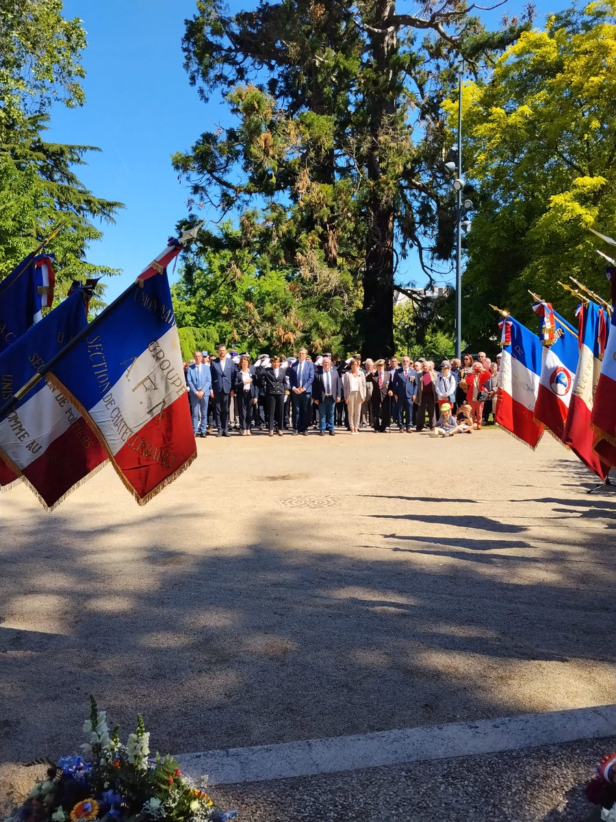 Préfet de la Vienne tweet media