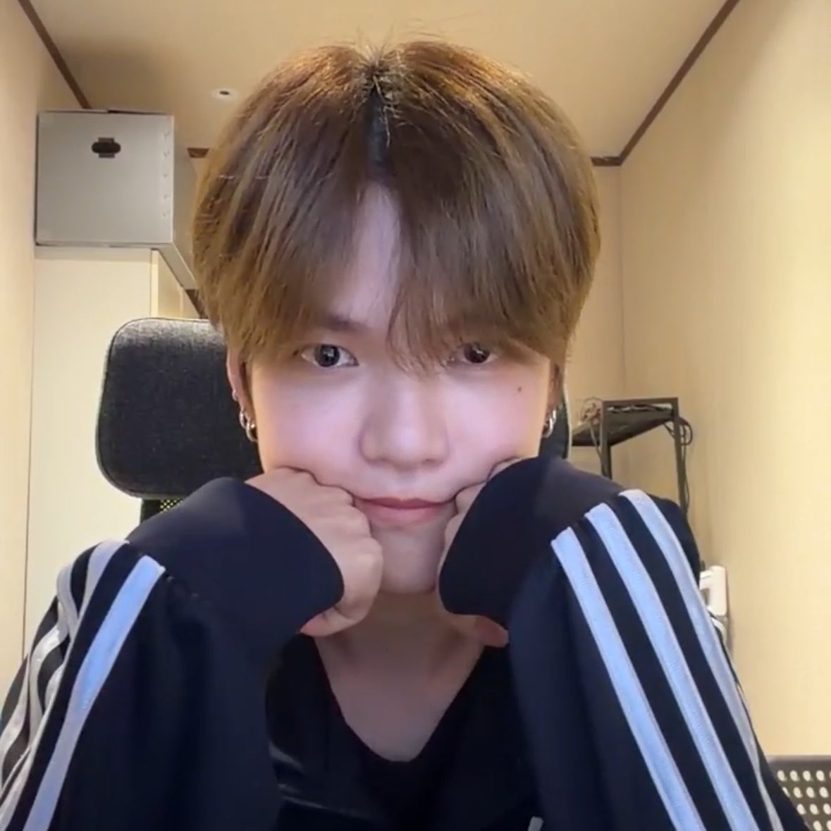 GcherishH's tweet photo. 우리애기 너무기야워서 울음나언다 https://t.co/CXWMY966l0
