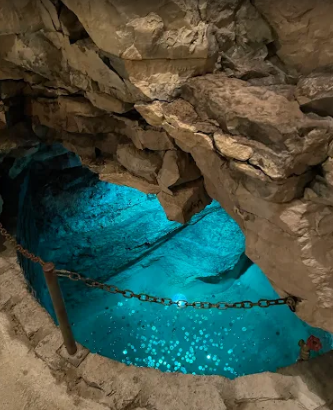 GoRider_Iseine's tweet photo. One of Ontario’s most unique underground attractions reopens May 16.
Tyendinaga Cavern and Caves features ancient limestone caves, 450-million-year-old fossils, and a crystal-clear underground grotto.
A perfect weekend escape for nature and adventure lovers.
#GoRider #Ontario https://t.co/8zJ9x8ja3O