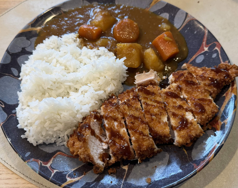 pattheflip's tweet photo. "Fighting game training mise en place: Reducing friction through preparation"

Wrote about breaking down an intimidating task into multiple smaller steps to make it easier to tackle. Helped me with cooking, video editing, and FGs. Also, Frankie eats a Churu. https://t.co/qaoVBWPG7y
