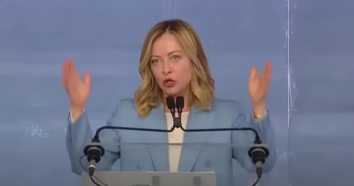 lercionotizie's tweet photo. #ultimora FdI inizia la campagna elettorale 2027: "Tutta colpa del penultimo governo"
https://t.co/wbMVC3sOUi https://t.co/zkSkjjJ7Mh