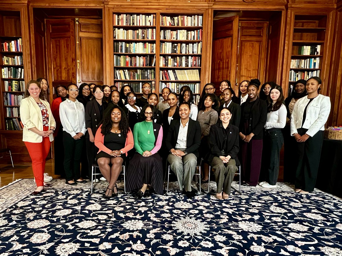 Black Professionals in International Affairs-BPIA tweet media