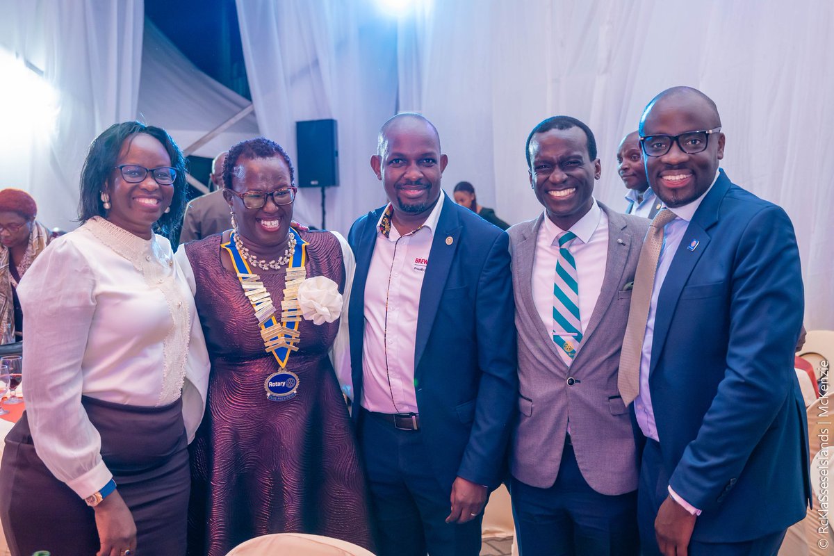 ssenda_'s tweet photo. Ethel joins many alumni of @RotaractKlaCity that have served as Rotary Presidents and beyond including the current @rotaryd9213 Governor @GKitakule.
#RotaryEyamba https://t.co/RVhooVOzXK