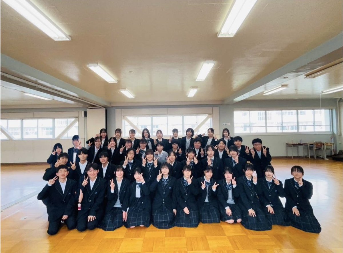 hamananbrass's tweet photo. 少し遅くなりましたが、第34期浜南ブラスが始動しました！
1年生22人を迎え、部員41人で活動していきます！
今年度も応援よろしくお願いします❤️‍🔥 https://t.co/UbL3Fr36Ez