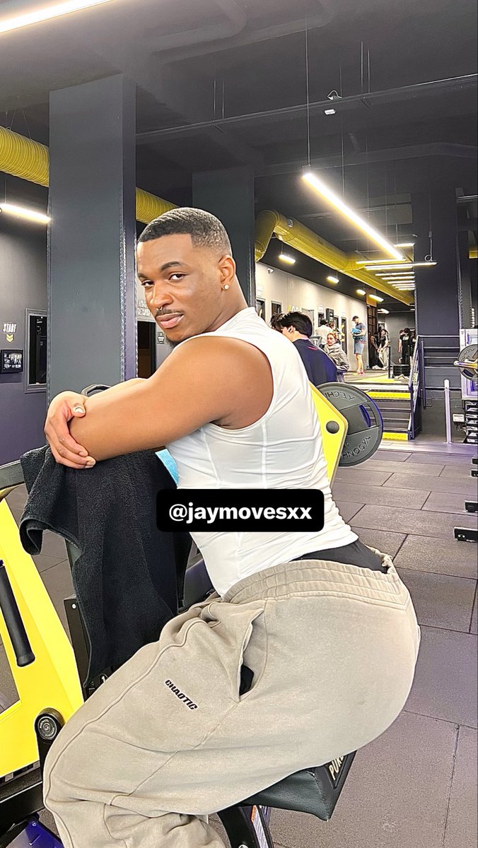 Jay Velvet 🍑💋 tweet media