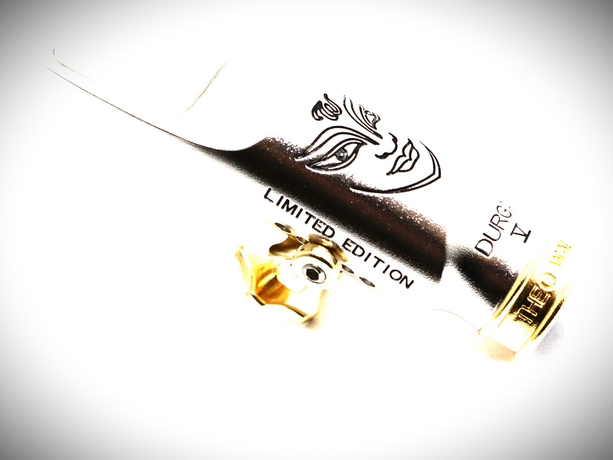 新製品情報】限定Theo Wanne Durga5 限定生産のDurga5Metal Two Toneが