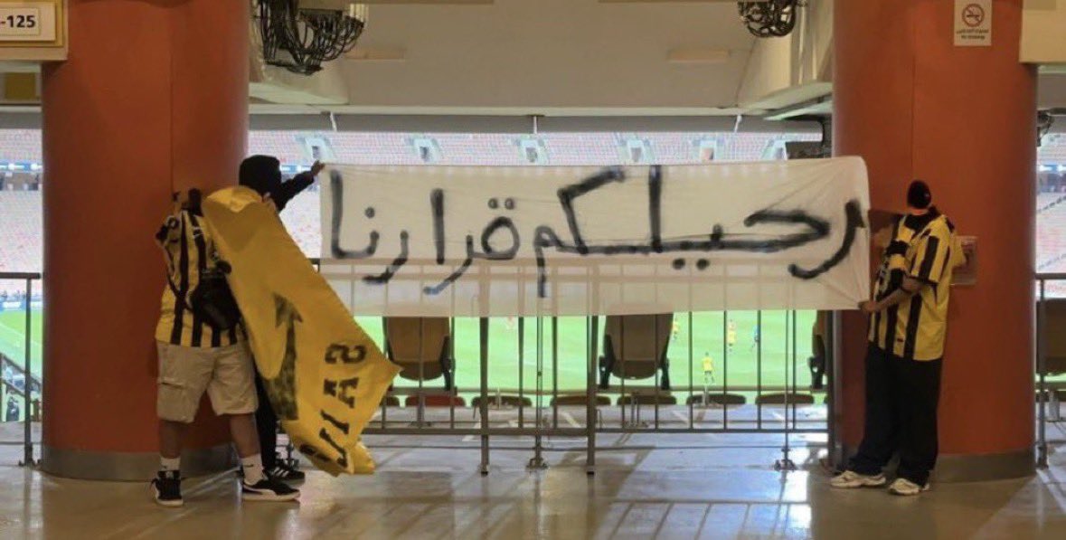 ًًِ tweet media
