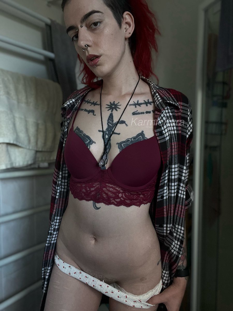 Kyra 🖤🥀 tweet media