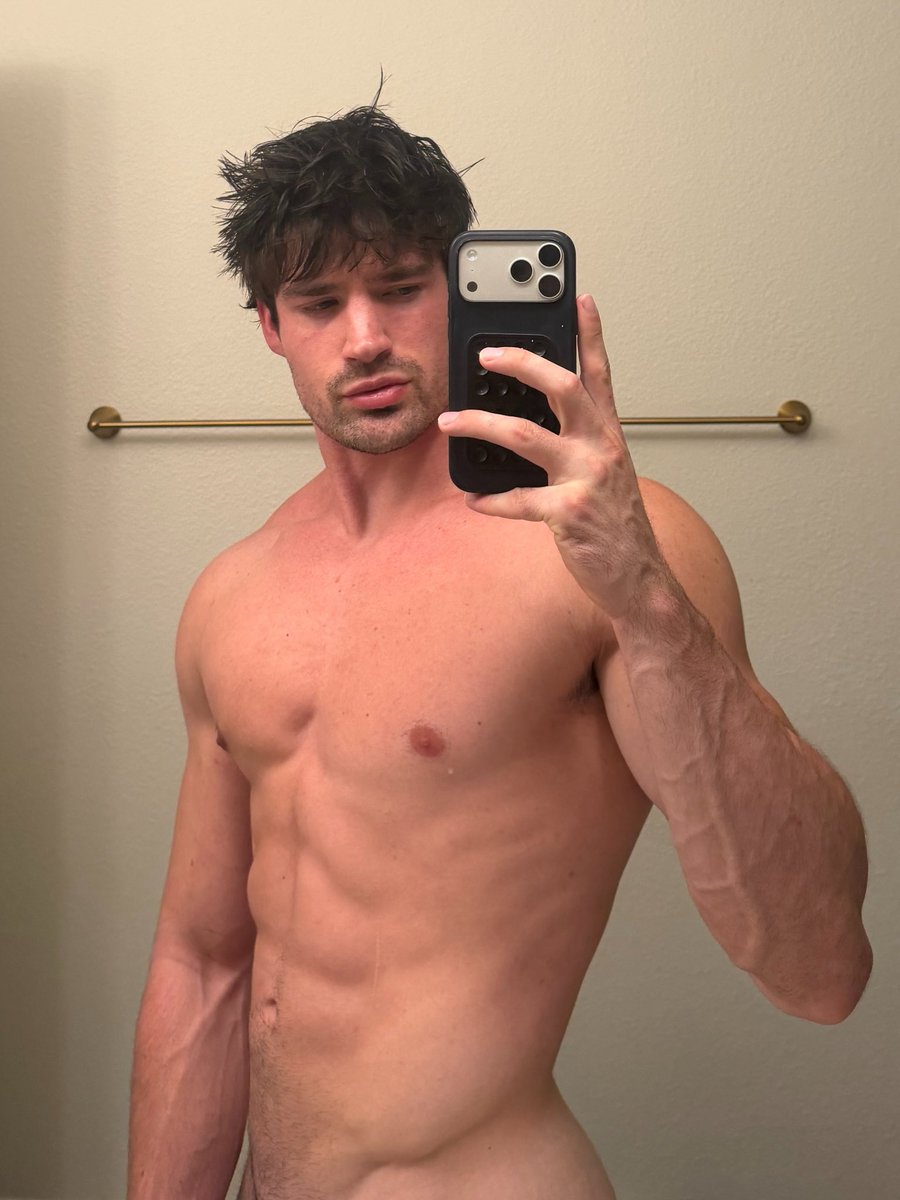 Wyatt tweet media