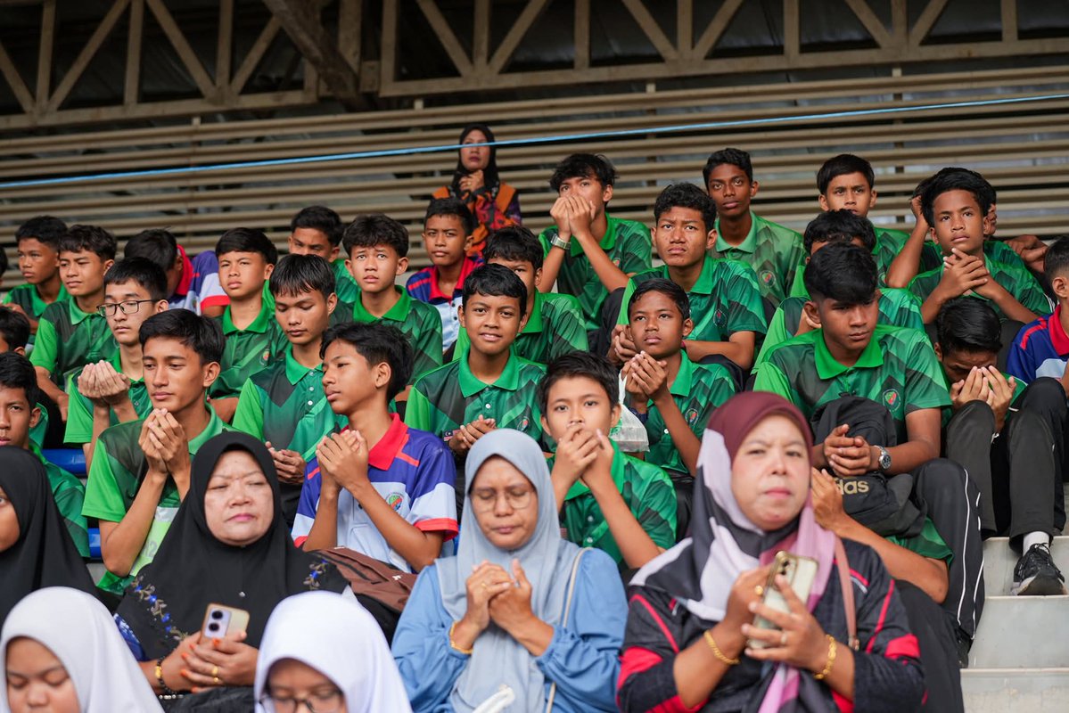 TOK MAT COMMS tweet media