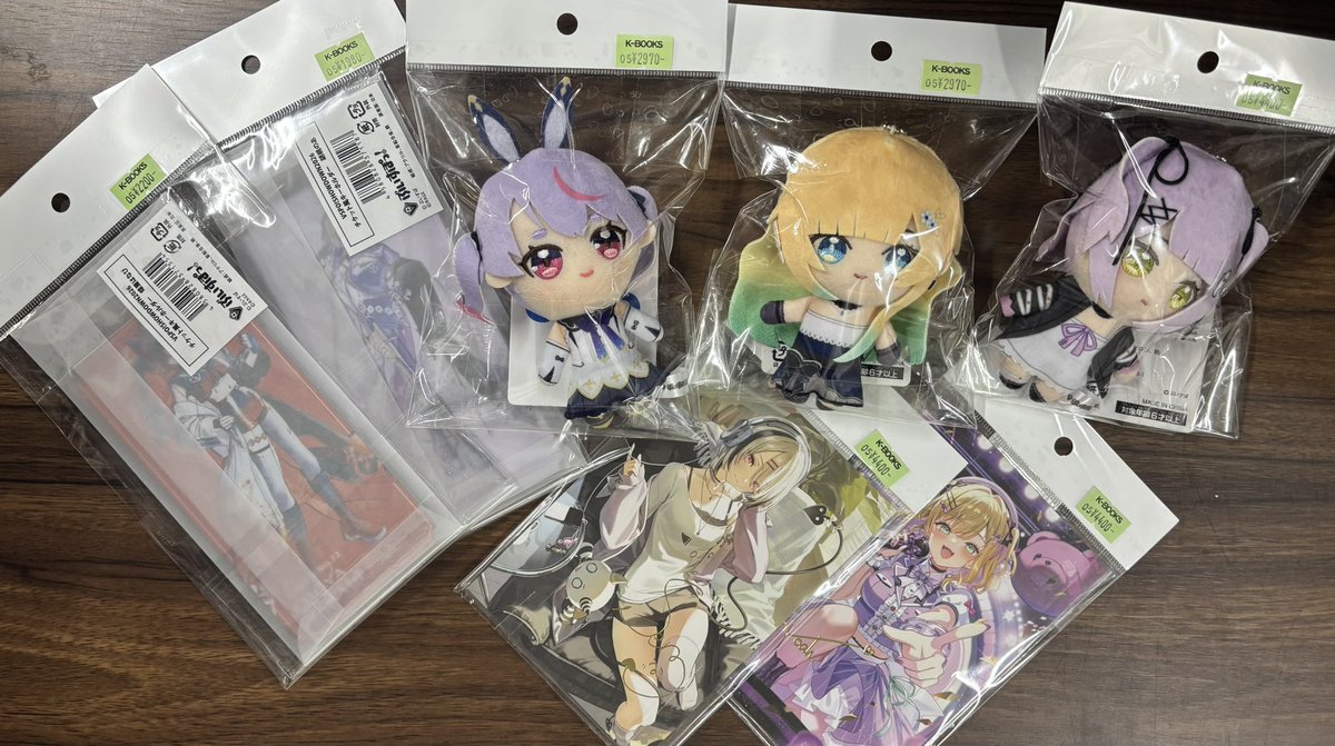 入荷情報】 ぶいすぽっ！ ポストカードなど貴重なグッズがガンガン入荷